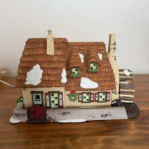 Department 56 Dickens Village Series 1996 "The Christmas Carol Cottage" 58339